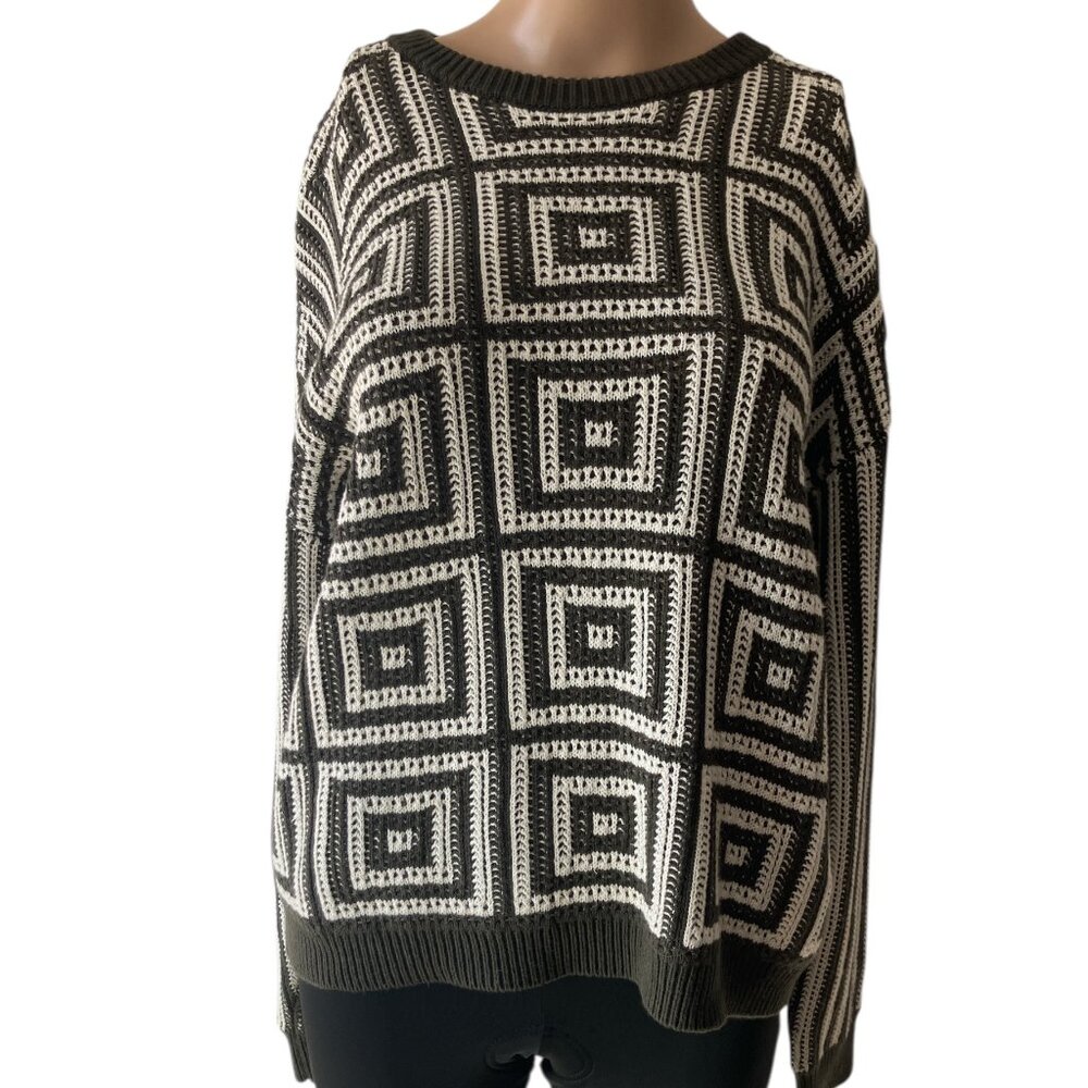 Back Beat Co Organic Cotton & Hemp Spiral Size M/L Sweater